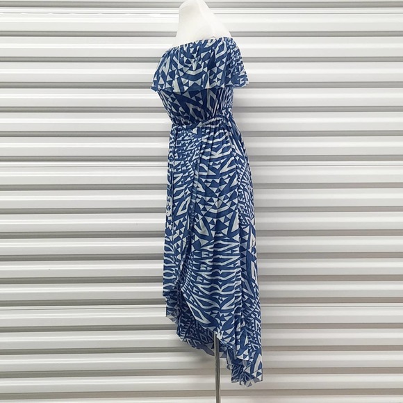 Sweet Pea Dress Womens Small Blue Strapless Faux Wrap Elastic Midi - Picture 7 of 9